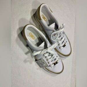 Women's GBG LOS ANGELES White and Gold Sneakers SIZE 10